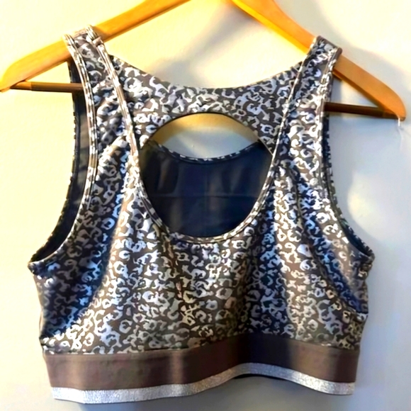 Mono b Leopard-print Sports Bra - Picture 2 of 4